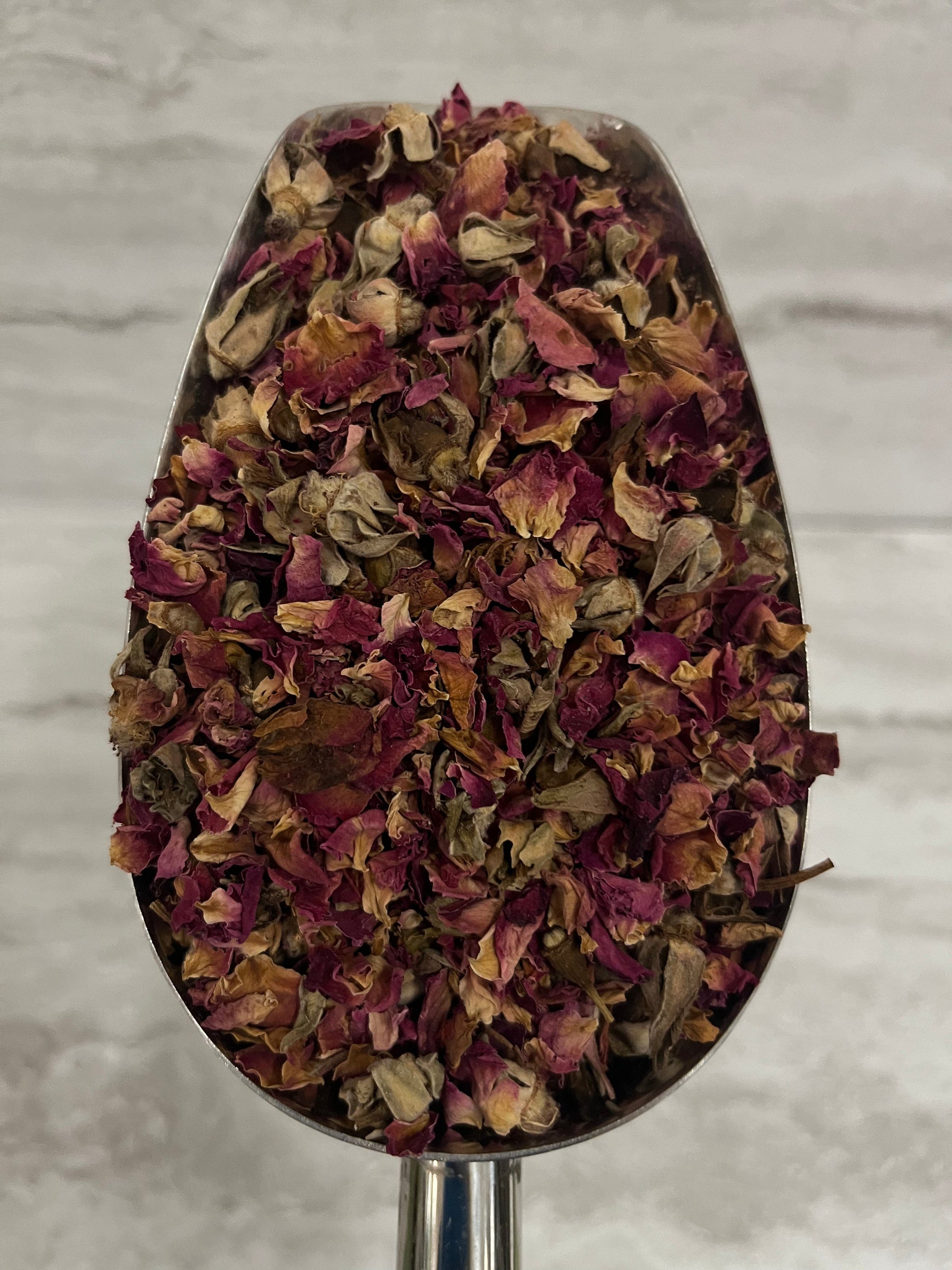 Rose Petals, Red - 1 lb Bulk - Organic | Mountain Rose Herbs